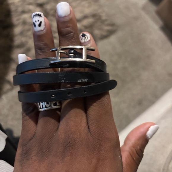 Unlisted Items (NWT/Preloved) - Picture 4 of 5